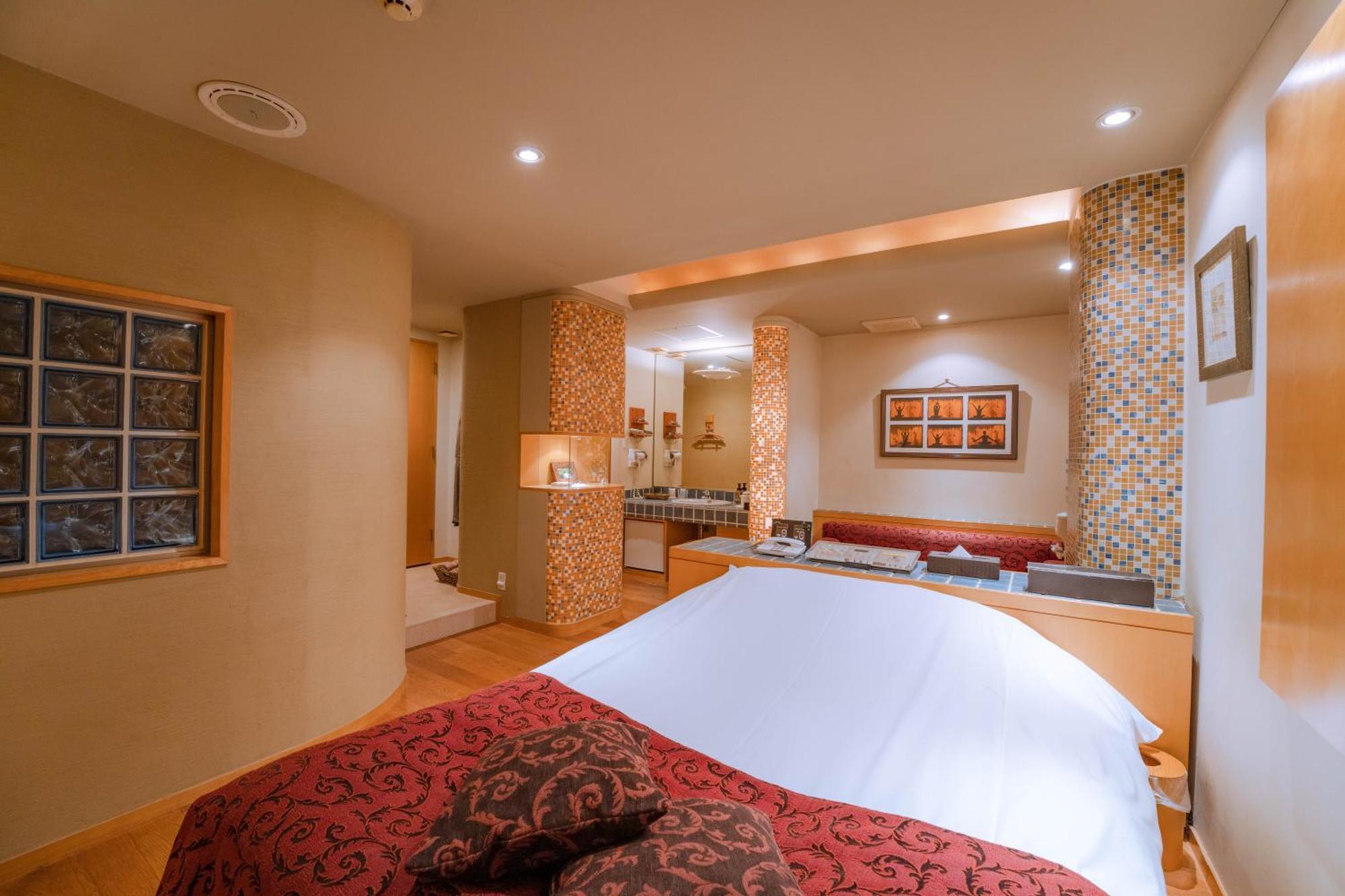 Eight Prince Hotel -Adult Only- Tokorozawa Exterior photo