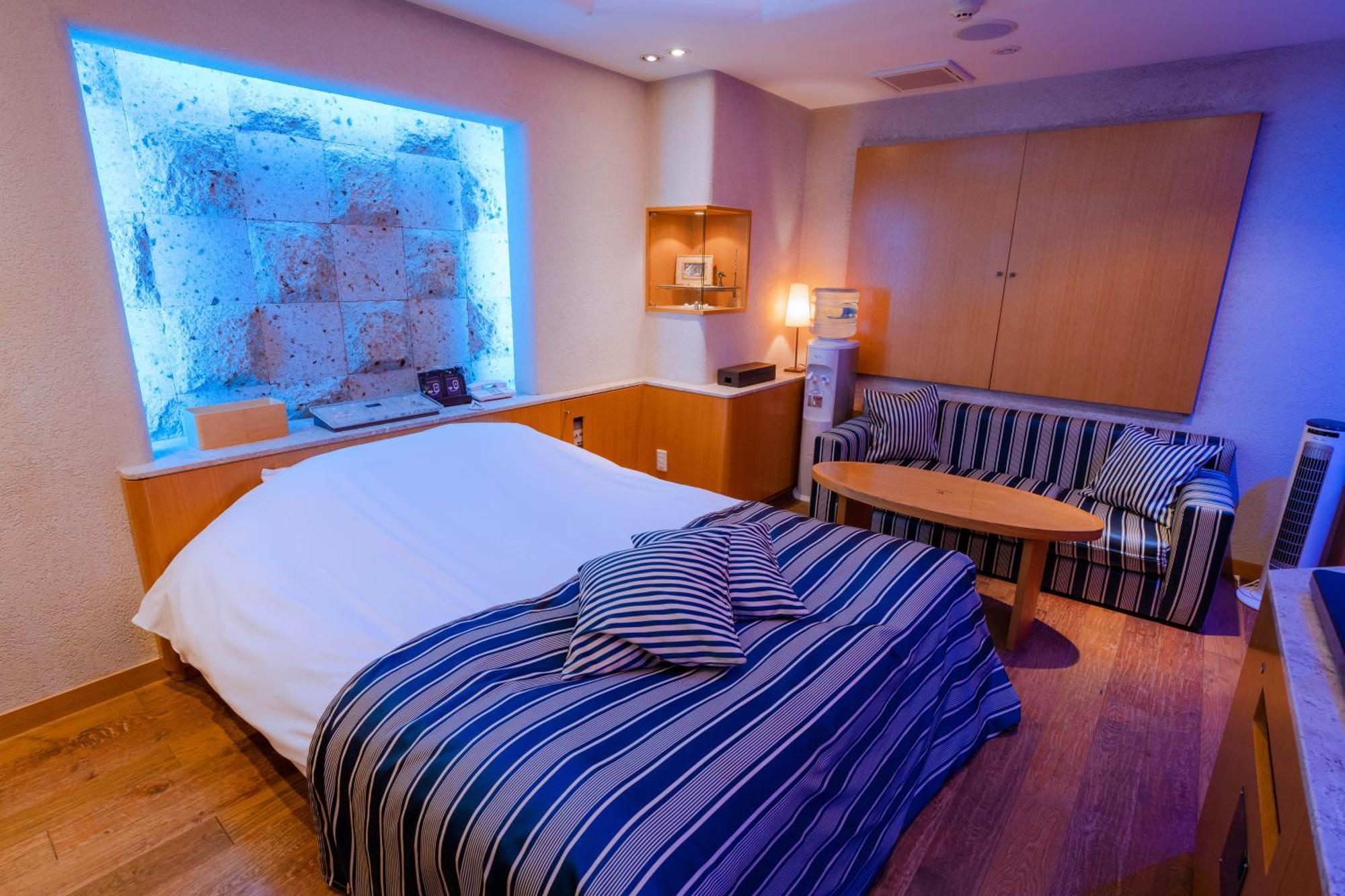 Eight Prince Hotel -Adult Only- Tokorozawa Exterior photo